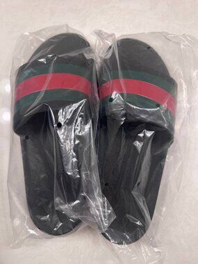 GUCCI Men's Slide Sandal With Web, Green, Rubber | GUCCI Slides